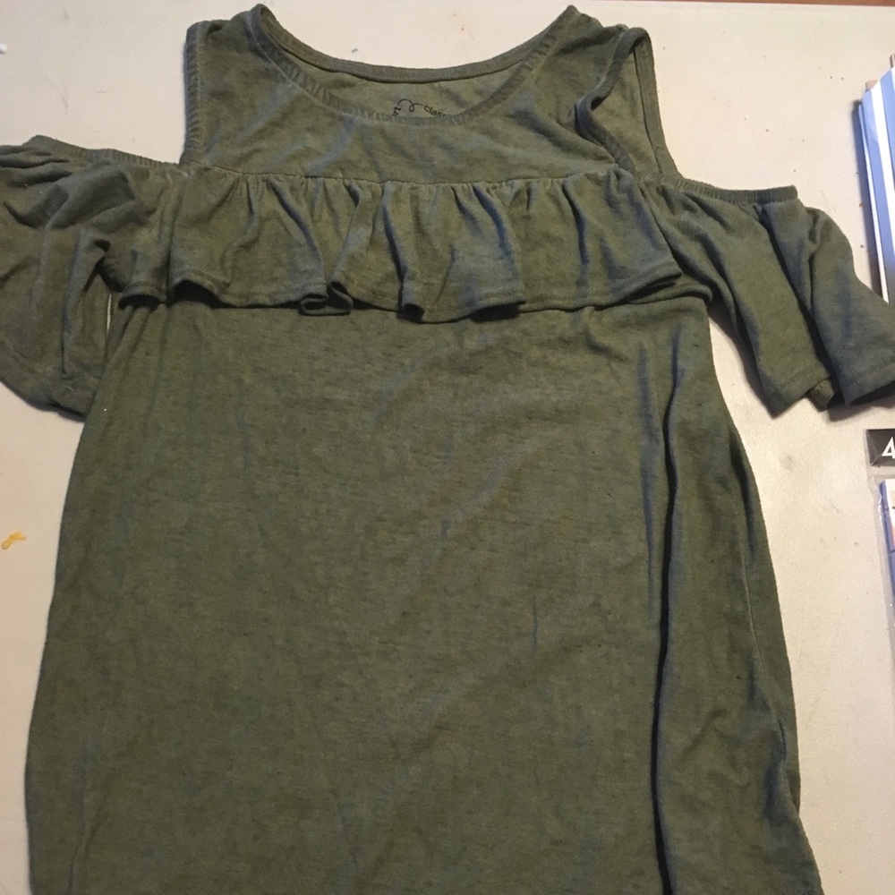 Girls off shoulder top